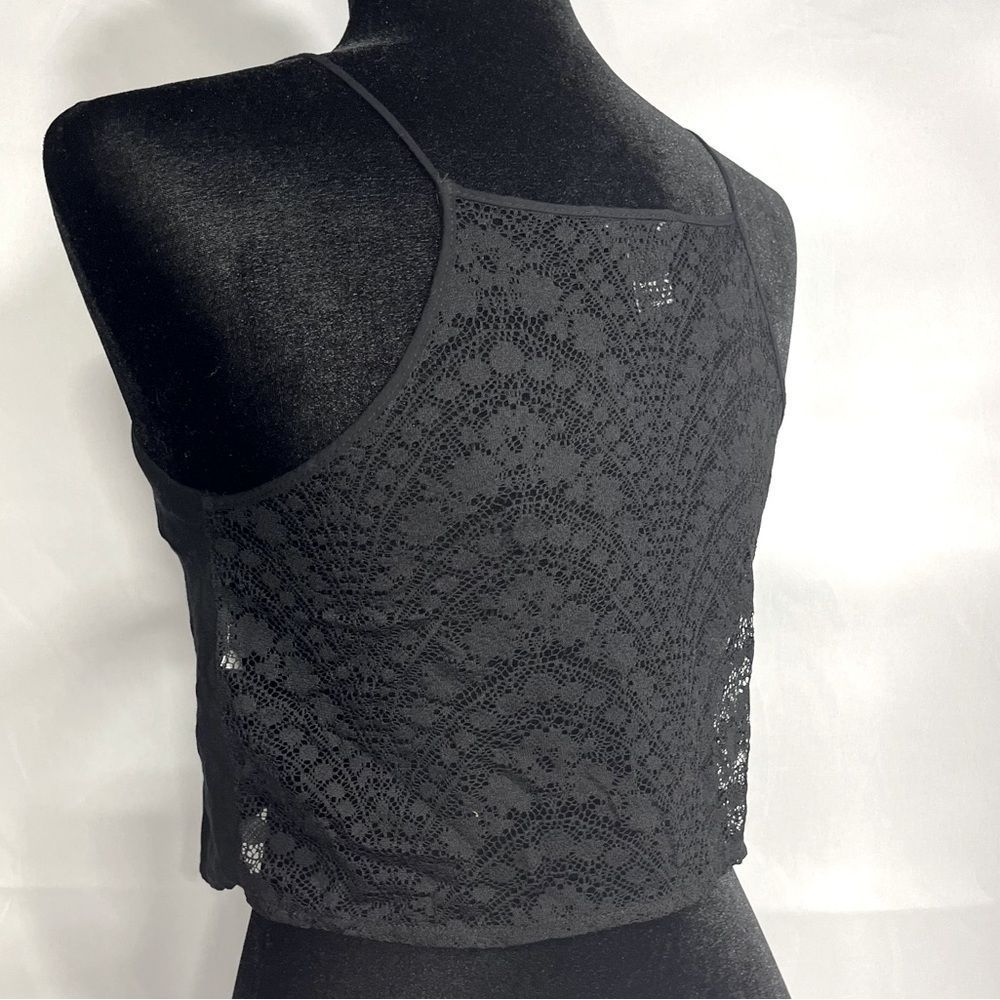 Laced Back Black Crop Top - Picture 5 of 9